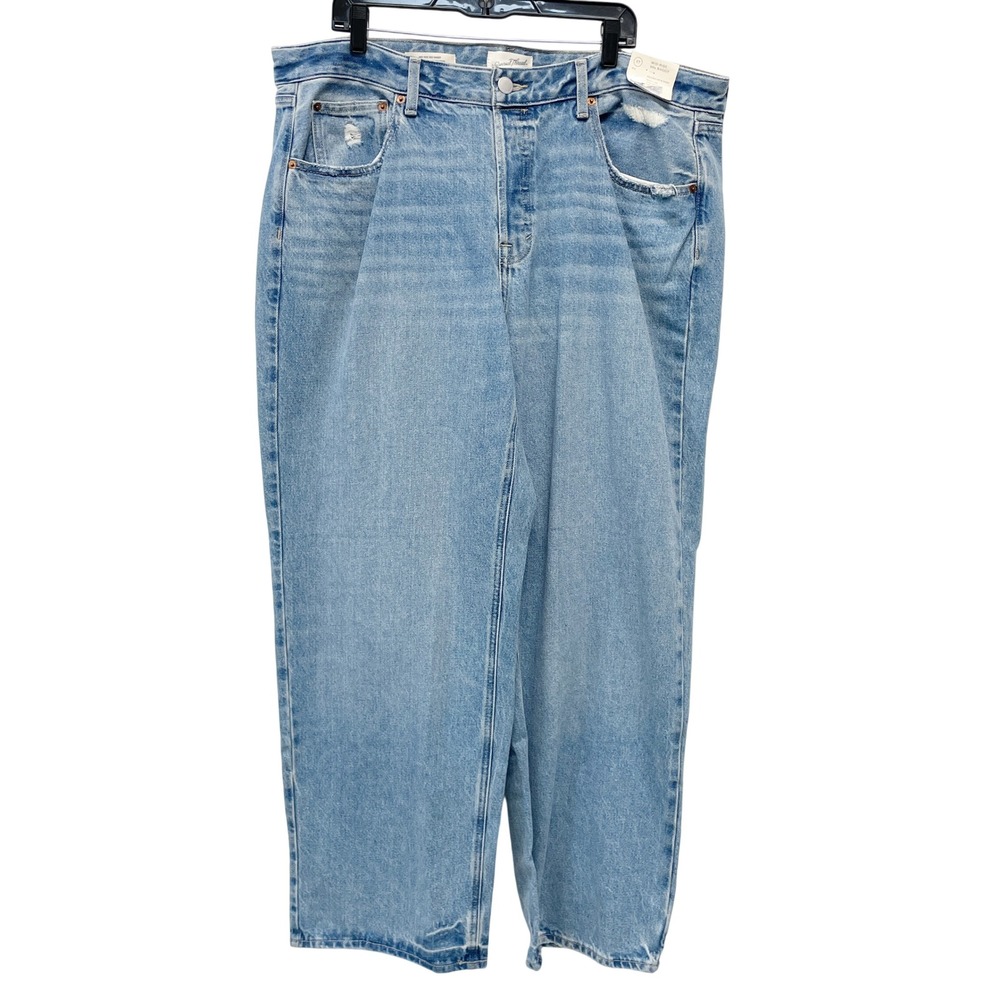 Universal Thread Women's Blue Mid-Rise 90s Baggy Distressed Jeans Size 17